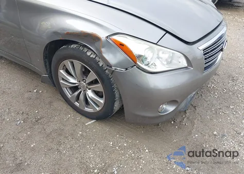 2012 Infiniti M37 z USA, uszkodzony, nr VIN JN1BY1AP9CM332473